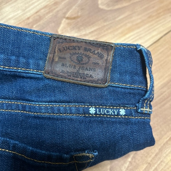 Lucky Brand deep blue Sofia boot style Jeans Size 10 - Picture 7 of 12